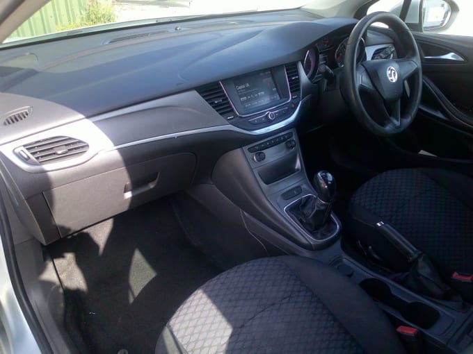2025 Vauxhall Astra