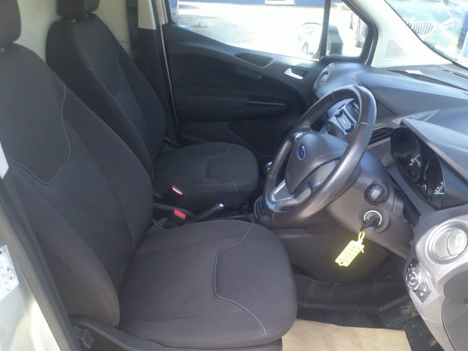 2021 Ford Transit Courier