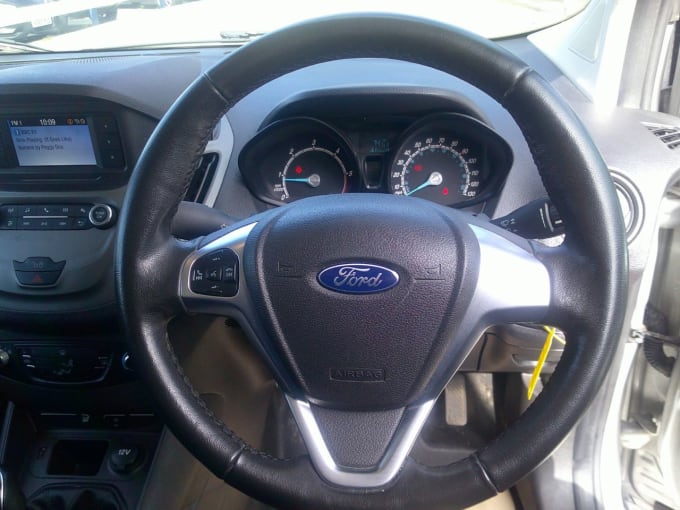 2021 Ford Transit Courier