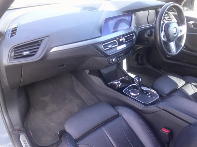 2025 BMW 1 Series