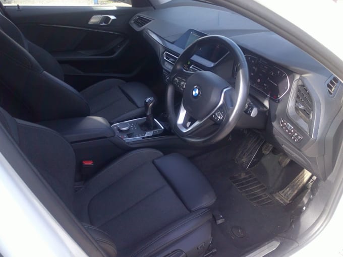 2025 BMW 1 Series