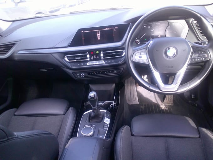 2025 BMW 1 Series