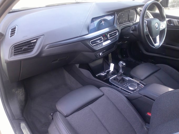 2025 BMW 1 Series