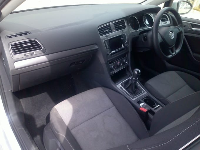 2025 Volkswagen Golf
