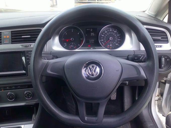 2025 Volkswagen Golf