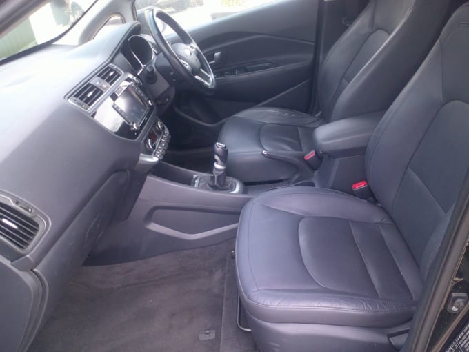 2025 Kia Rio