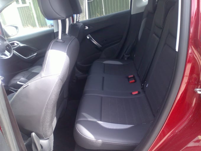 2025 Peugeot 2008