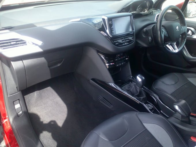 2025 Peugeot 2008