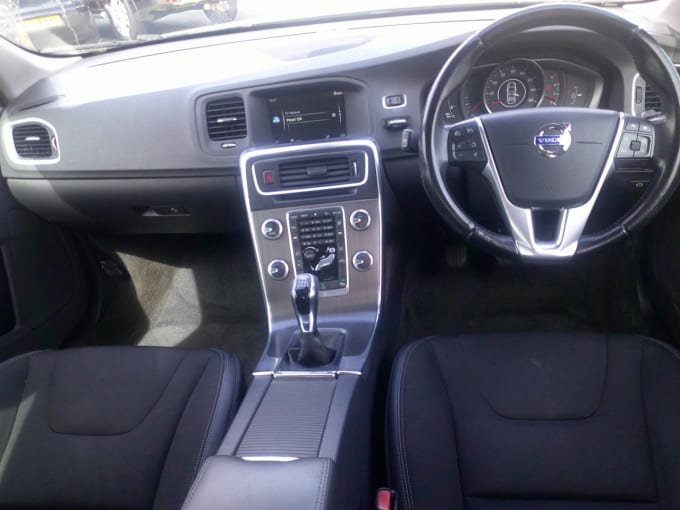 2025 Volvo S60