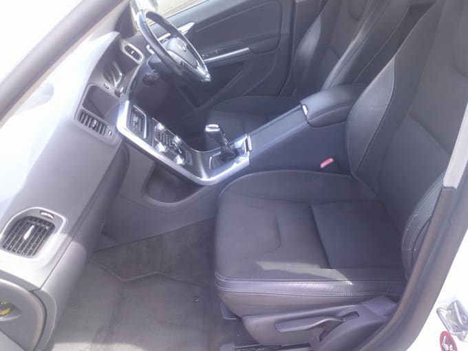 2025 Volvo S60