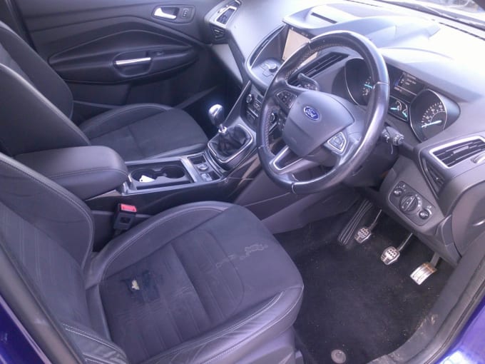 2025 Ford Kuga