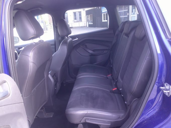 2025 Ford Kuga