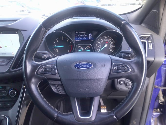 2025 Ford Kuga
