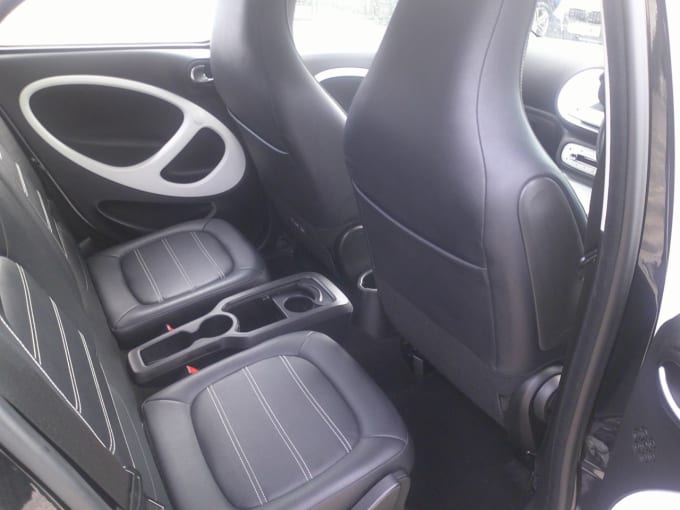 2025 Smart Forfour