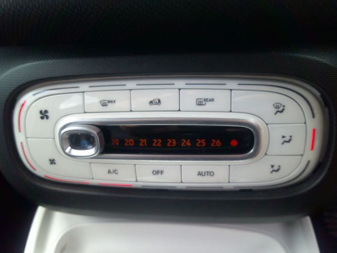 2025 Smart Forfour