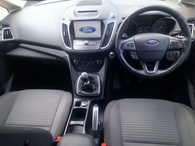 2025 Ford Grand C-max