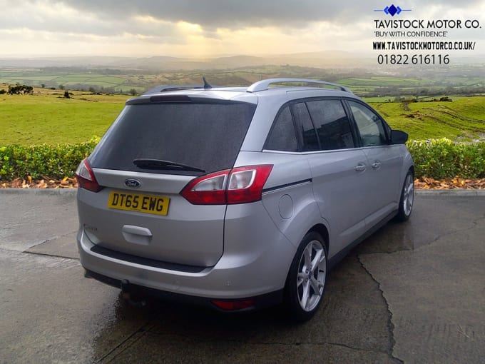 2025 Ford Grand C-max