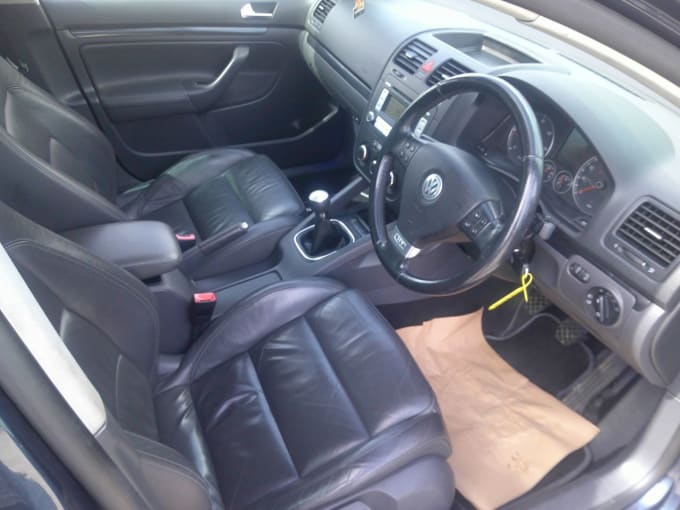 2025 Volkswagen Golf