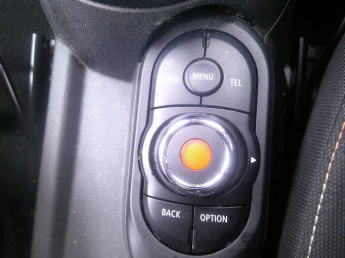 2025 Mini Hatch