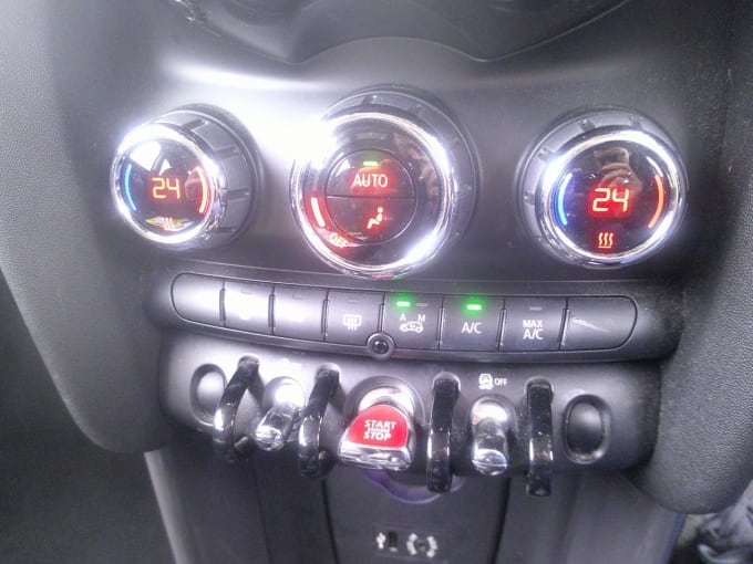 2025 Mini Hatch
