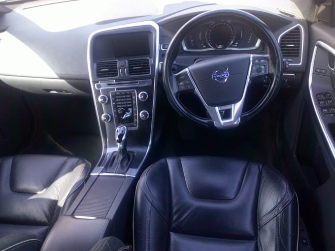 2025 Volvo Xc60
