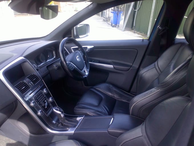2025 Volvo Xc60