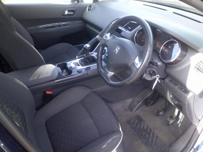 2025 Peugeot 3008
