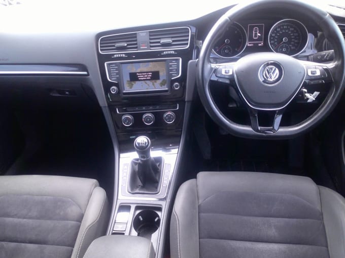2025 Volkswagen Golf