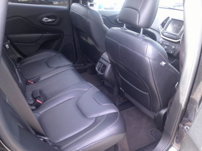 2025 Jeep Cherokee