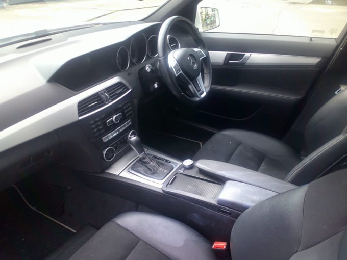 2025 Mercedes-benz C-class