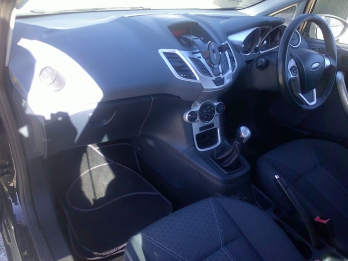 2025 Ford Fiesta