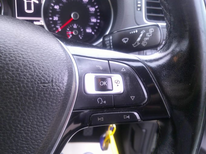 2017 Volkswagen Polo