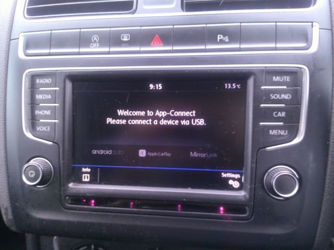 2017 Volkswagen Polo