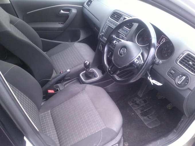 2016 Volkswagen Polo