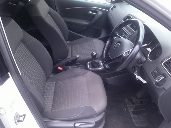 2016 Volkswagen Polo