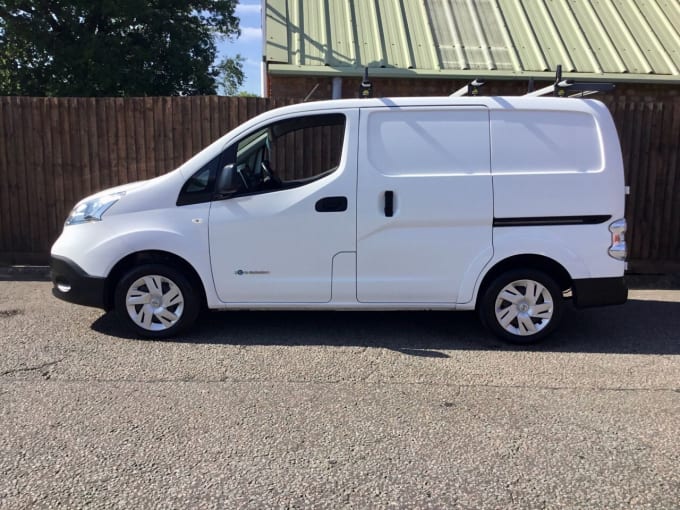 2017 Nissan Nv200