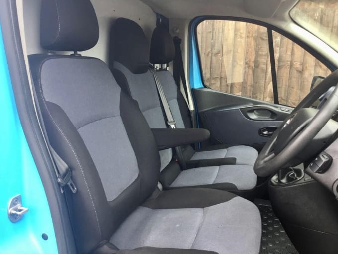 2015 Vauxhall Vivaro