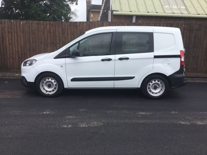 2017 Ford Transit Courier