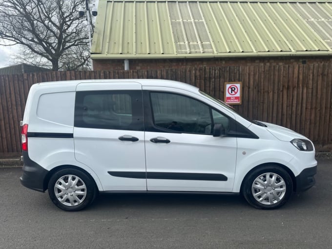 2017 Ford Transit Courier