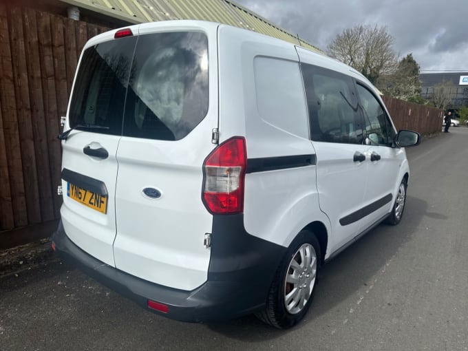 2017 Ford Transit Courier