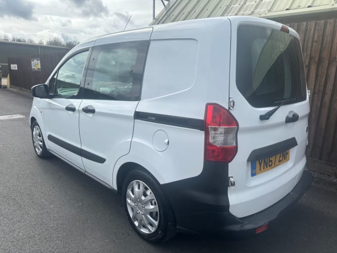 2017 Ford Transit Courier