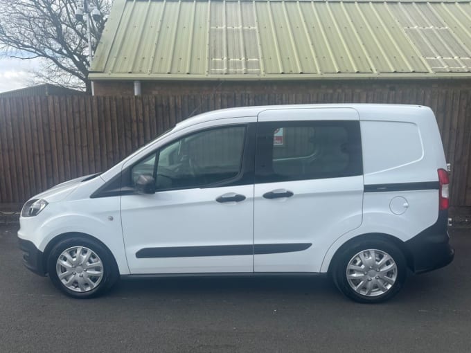 2017 Ford Transit Courier