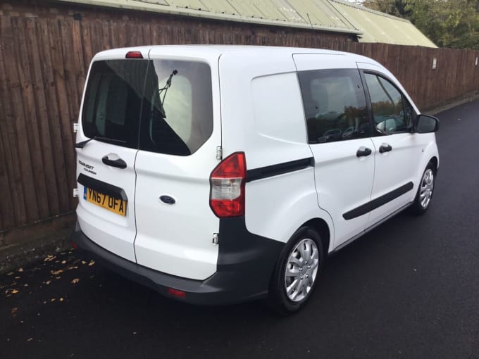 2017 Ford Transit Courier