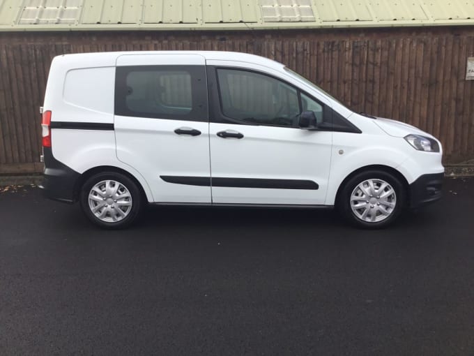 2017 Ford Transit Courier