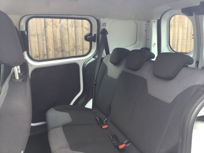 2017 Ford Transit Courier