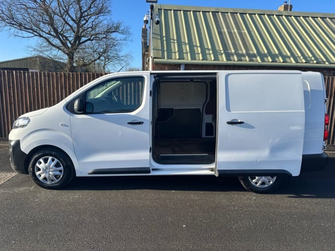 2019 Vauxhall Vivaro