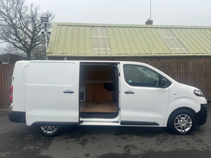 2021 Vauxhall Vivaro