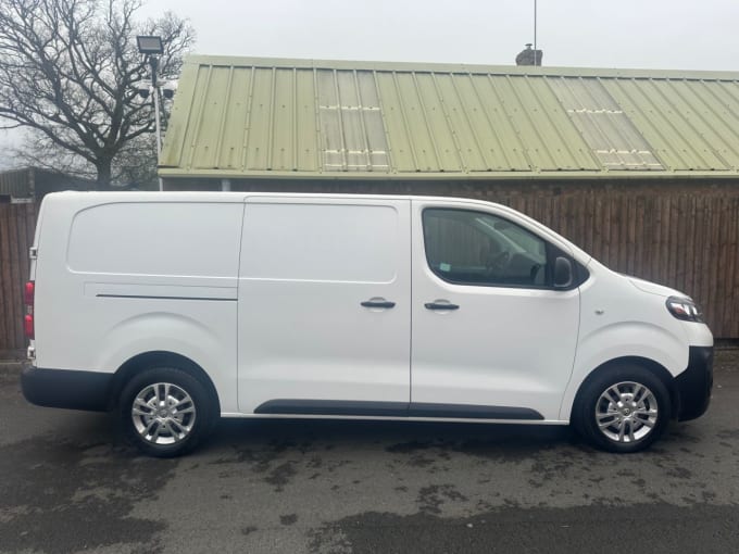 2021 Vauxhall Vivaro