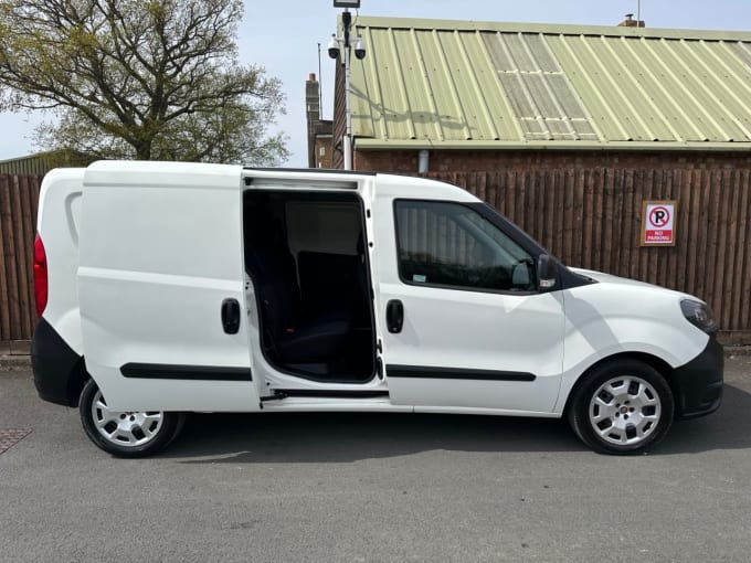 2024 Fiat Doblo