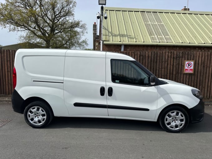 2024 Fiat Doblo